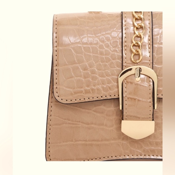 Mini snake print bag in nude - Picture 3 of 8